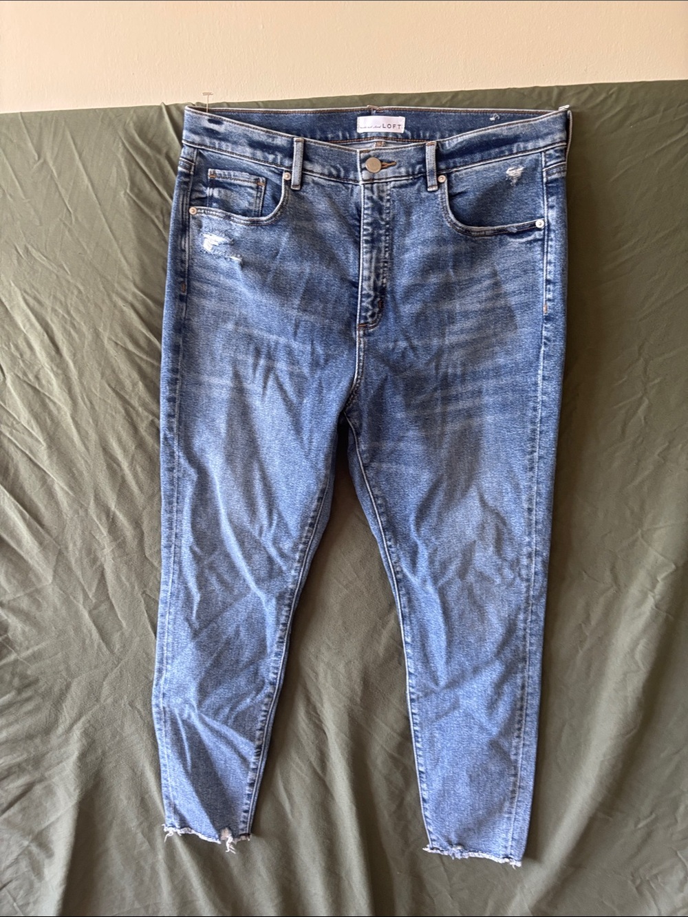 LOFT med wash jeans
